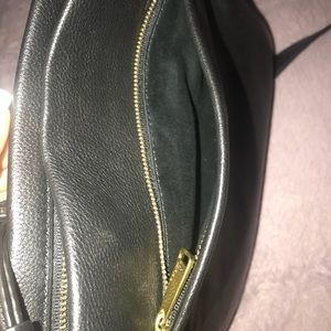 Expanding cross your body purse